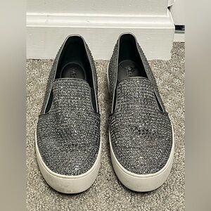Michael Kors Keaton Slip On Comfort Flat Sneakers Sz6M Black/Silver Glitter Shoe